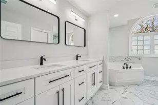 2122 Graystone Pkwy, Grayson, GA 30017 - Photo 32