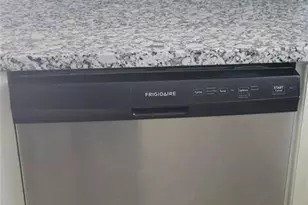 6460 Wellington Chase Ct, Lithonia, GA 30058 - Photo 8