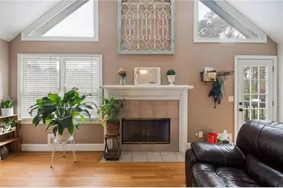 4721 Shadybrook Way SE, Conyers, GA 30094 - Photo 10