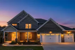 2863 Shoals Hill Ct, Dacula, GA 30019 - Photo 2