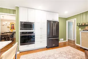 330 Brook Dr, Atlanta, GA 30328 - Photo 8