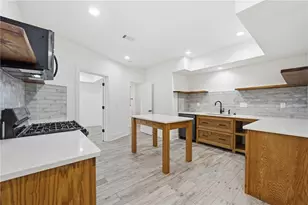 7611 Regency Cir, Atlanta, GA 30350 - Photo 68