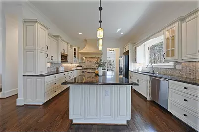 7611 Regency Circle, Atlanta, GA 30350 - Photo 24