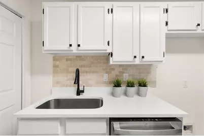 4690 Vinings Central Run SE #92, Atlanta, GA 30339 - Photo 10