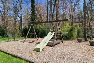 237 Lamplighter Ln SE, Marietta, GA 30067 - Photo 36