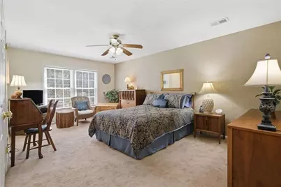 237 Lamplighter Lane SE, Marietta, GA 30067 - Photo 6