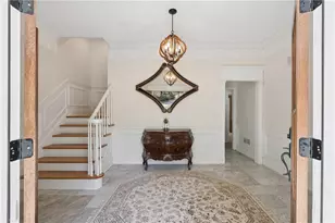 555 Valley Hall Dr, Sandy Springs, GA 30350 - Photo 4