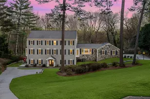 555 Valley Hall Dr, Sandy Springs, GA 30350 - Photo 2