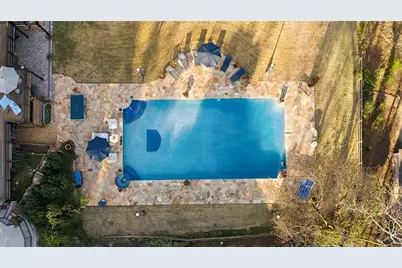 555 Valley Hall Drive, Sandy Springs, GA 30350 - Photo 56