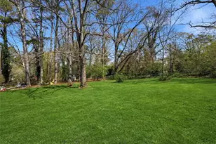 2940 Cloverhurst Dr, Atlanta, GA 30344 - Photo 38