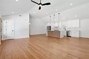 2940 Cloverhurst Dr, Atlanta, GA 30344 - Photo 8