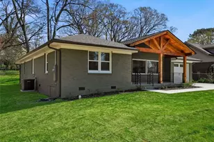 2940 Cloverhurst Dr, Atlanta, GA 30344 - Photo 4