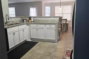 3951 Oak Field Dr, Loganville, GA 30052 - Photo 8