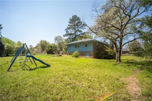 290 W Valley Dr, Fort Valley, GA 31030 - Photo 6