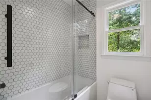 110 Valley Summit Ct, Roswell, GA 30075 - Photo 44