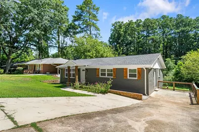 2128 Mark Trail, Decatur, GA 30032 - Photo 2