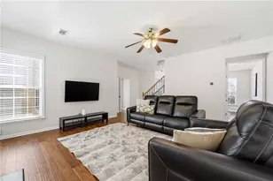 310 Hammersmith Dr, Suwanee, GA 30024 - Photo 20