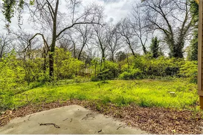 1340 Lyle Avenue, East Point, GA 30344 - Photo 38