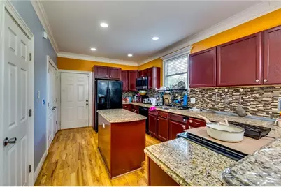 1340 Lyle Avenue, East Point, GA 30344 - Photo 8