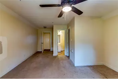 1340 Lyle Avenue, East Point, GA 30344 - Photo 32