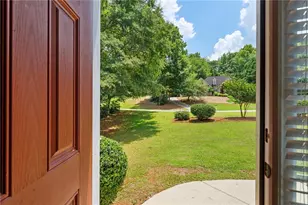 250 Ryans Ct, Sharpsburg, GA 30277 - Photo 4