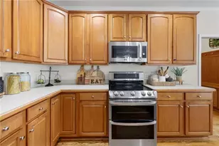 250 Ryans Ct, Sharpsburg, GA 30277 - Photo 14