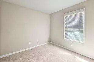 243 Beau St, Lilburn, GA 30047 - Photo 20