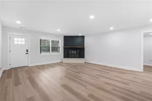 8919 Saddlewood Dr, Jonesboro, GA 30238 - Photo 16