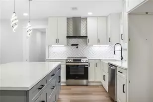 8919 Saddlewood Dr, Jonesboro, GA 30238 - Photo 18