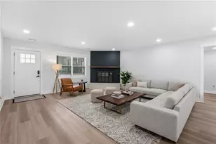 8919 Saddlewood Dr, Jonesboro, GA 30238 - Photo 4