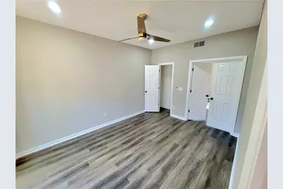 2081 Hunters Ridge Drive, Lawrenceville, GA 30044 - Photo 20