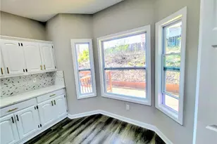 2081 Hunters Ridge Dr, Lawrenceville, GA 30044 - Photo 16