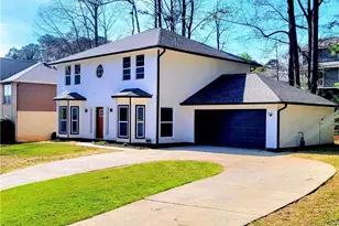 2081 Hunters Ridge Dr, Lawrenceville, GA 30044 - Photo 1