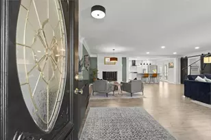 146 Lancelot Way, Lawrenceville, GA 30046 - Photo 4