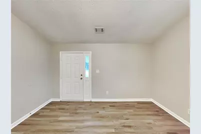 276 Village Drive, McDonough, GA 30253 - Photo 4