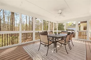 9495 River Lake Dr, Roswell, GA 30075 - Photo 14