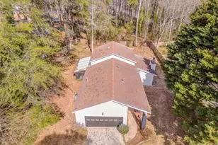 6788 E Woodridge Pl E, Douglasville, GA 30135 - Photo 2