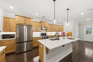 1028 Broadview Dr, Marietta, GA 30062 - Photo 10