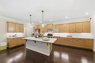 1028 Broadview Dr, Marietta, GA 30062 - Photo 8