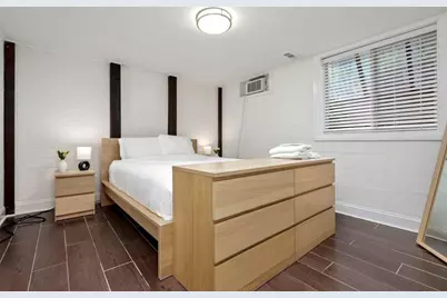 677 Holmes Street NW, Atlanta, GA 30318 - Photo 14