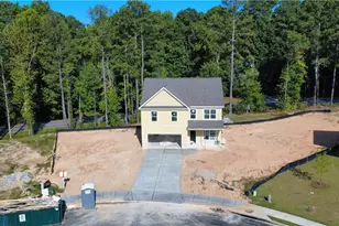 3281 Pepperpike Ct, Loganville, GA 30052 - Photo 14