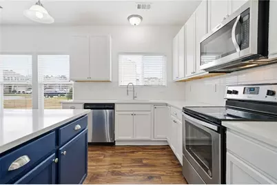 1560 Avalon Creek Road, Sugar Hill, GA 30518 - Photo 6