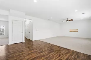 1560 Avalon Creek Rd, Sugar Hill, GA 30518 - Photo 16