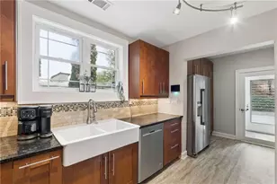 350 Garden Ln NW, Atlanta, GA 30309 - Photo 10