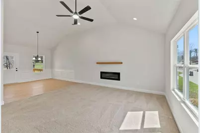 226 Highland Pointe Drive, Alto, GA 30510 - Photo 8