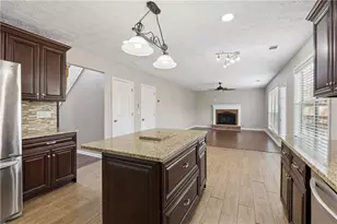 407 Cool Springs Pl NW, Kennesaw, GA 30144 - Photo 10