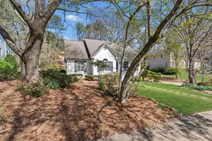 2838 Saddlebrook Way NW, Marietta, GA 30064 - Photo 2