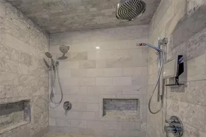 1250 Breuer Mews, Atlanta, GA 30318 - Photo 16