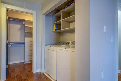 1250 Breuer Mews, Atlanta, GA 30318 - Photo 18