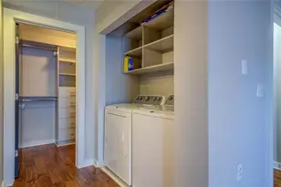 1250 Breuer Mews, Atlanta, GA 30318 - Photo 18